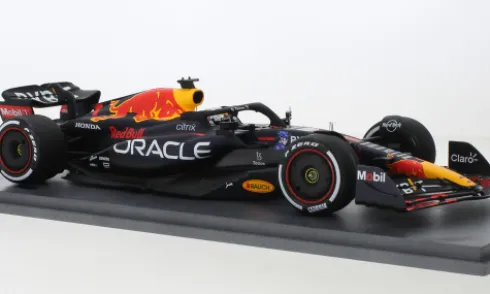 Red Bull RB18, Formel 1, GP Abu Dhabi, 2022, Oracle Red Bull Racing, Red Bull, #1, M.Verstappen, 1:18, Spark
