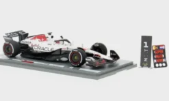 Red Bull RB21, Formel 1, GP Japan, 2025, Oracle Red Bull Racing, #1, M.Verstappen, 1:43, Spark