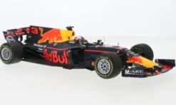 Red Bull Tag Heuer RB13, Formel 1, GP Spanien, Red Bull Racing, Red Bull, #3, D.Ricciardo, 1:18, Spark