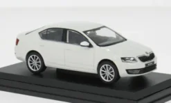 Skoda Octavia III, weiss, 2012, 1:43, Abrex