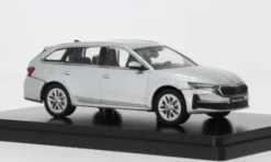 Skoda Octavia IV FL, silber, 2024, 1:43, Abrex