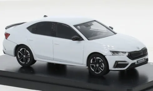Skoda Octavia IV RS, weiss, 2020, 1:43, Abrex