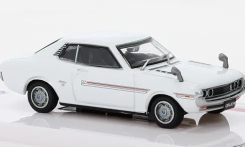 Toyota Celica 1600 GT (TA22), weiss, 1:64, INNO64