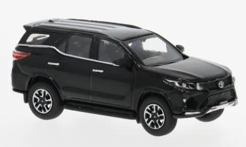 Toyota Fortuner, schwarz, 2023, 1:64, Para64