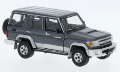 Toyota Land Cruiser LC76, dunkelgrau/silber, 1:64, BM Creations