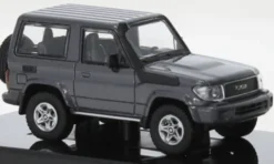 Toyota Land Cruiser 71 SWB, dunkelgrau, 2014, 1:64, Para64