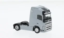 Volvo FH 16 Gl. XL, hellgrau, 2020, 1:87, Herpa