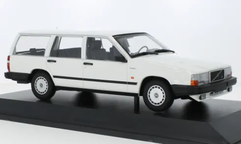 Volvo 740 GL Break, weiss, 1986, 1:18, Minichamps