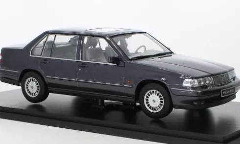 Volvo 960, lila, 1996, 1:18, Triple 9 Collection