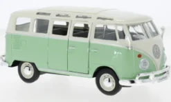 VW T1 Bus Samba, hellgrün/hellbeige, 1:25, Maisto
