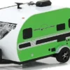 Winnebago Winnie Drop 1710, hellgrün, 2017, 1:64, Greenlight